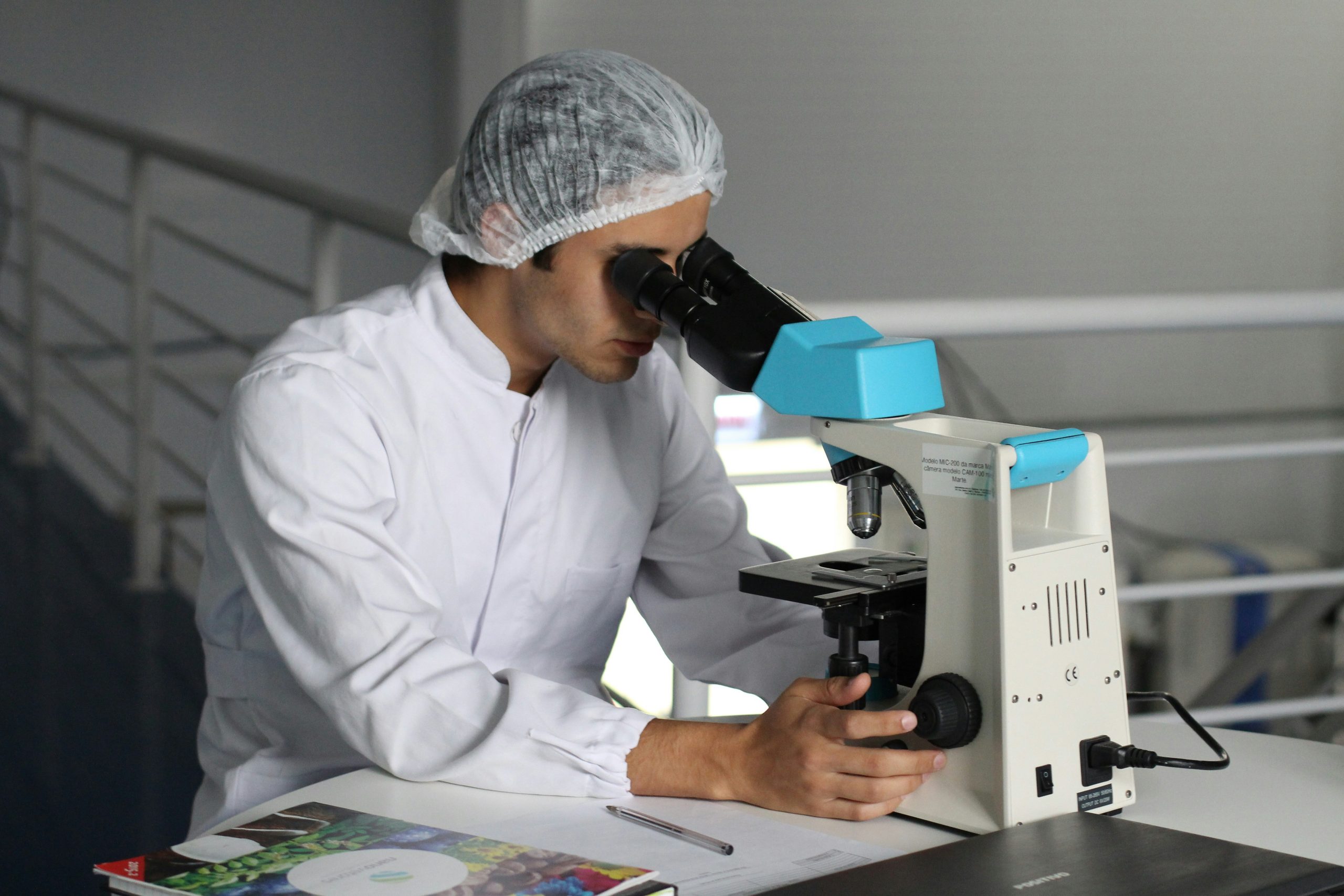 Automated clinical laboratory analysis and sample testing