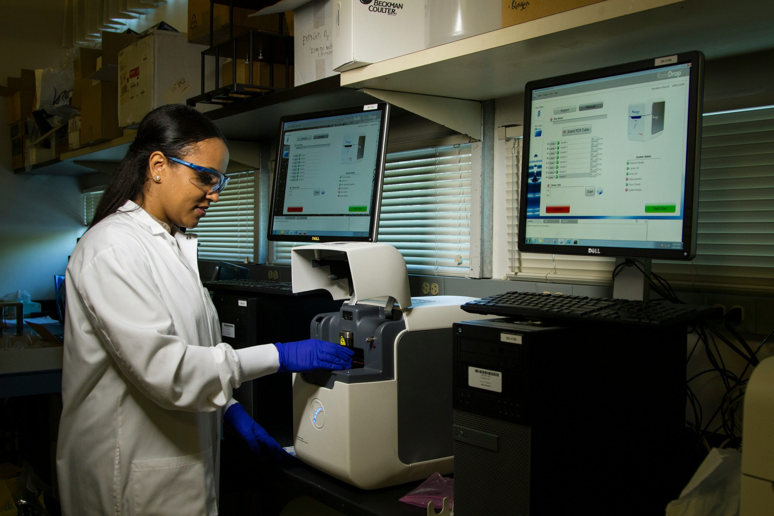 Medical research laboratory and clinical AI diagnostics